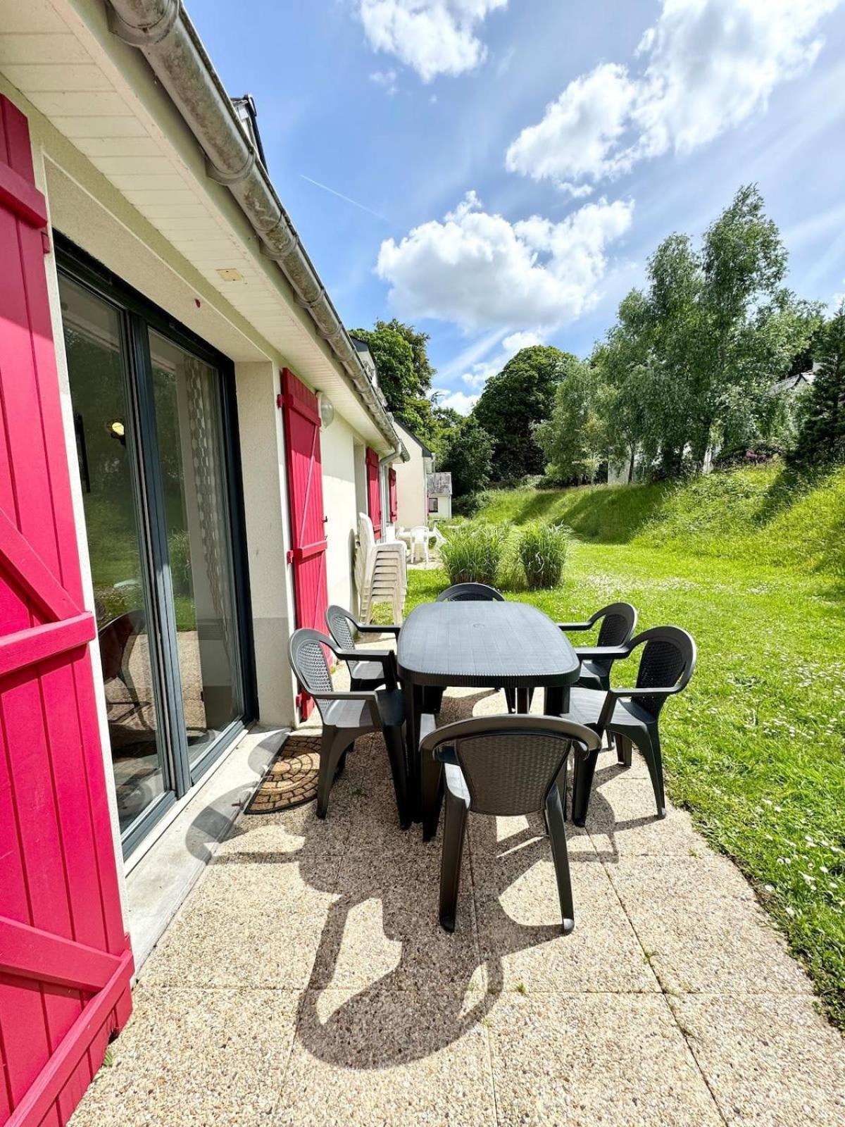 Maisonnette Tout Confort - Golf - Piscine 奎恩 外观 照片